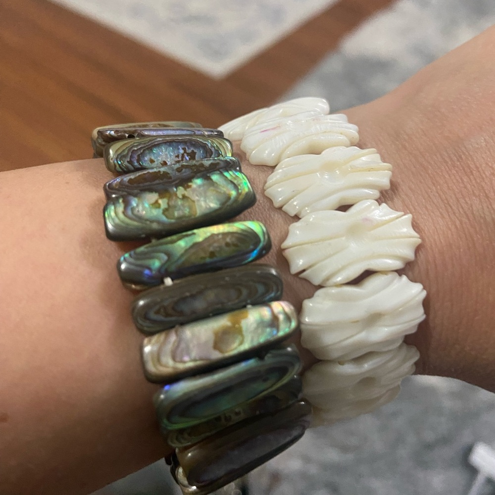 Elegant Abalone and White Shell Bracelet Set
